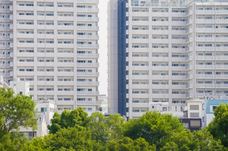 マンションの中間層